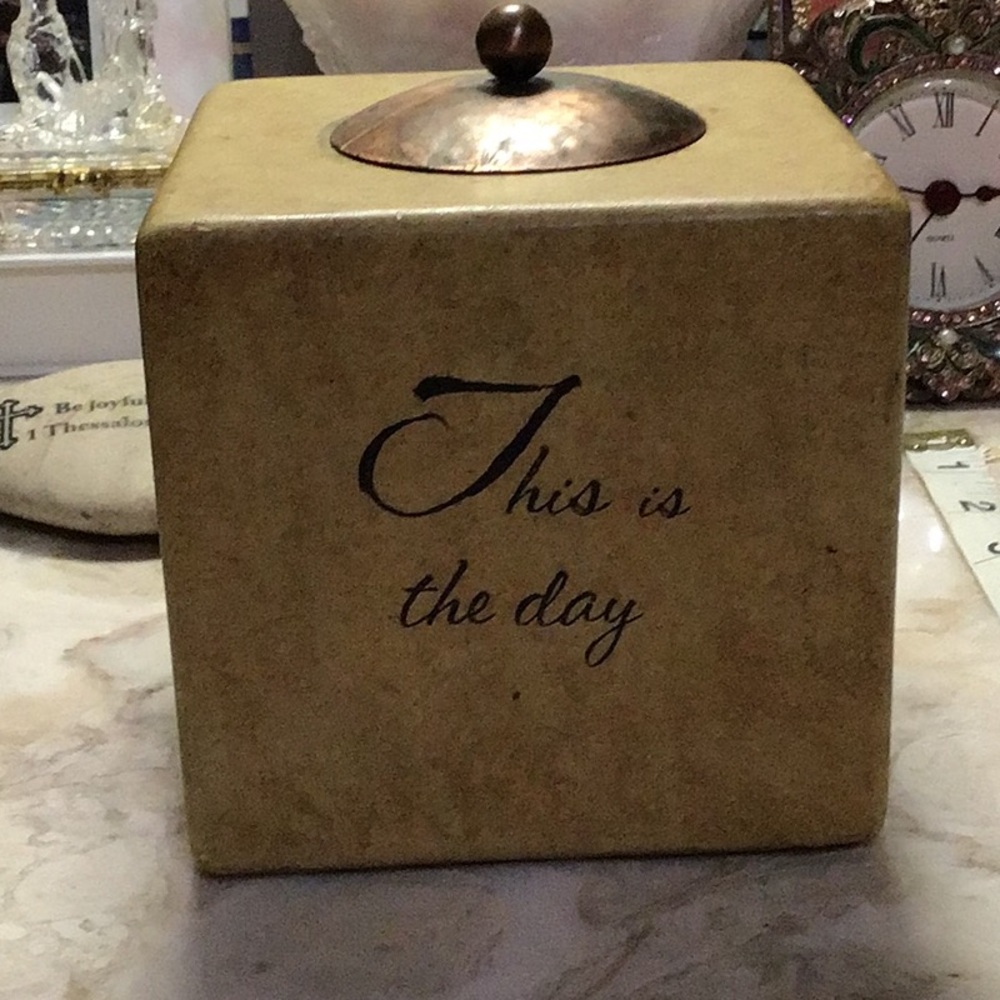 Pavilion Gift Company Comfort Candles ~Psalm 118:24